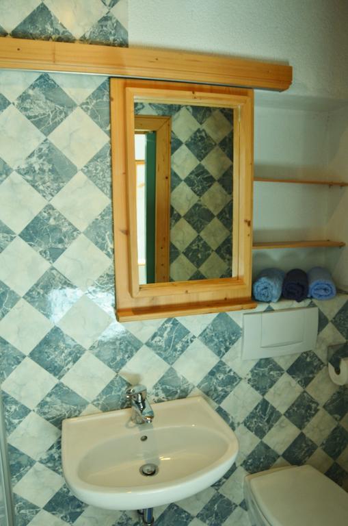 Villa Sonnenheim Forchach Zimmer foto